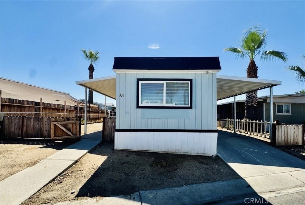 6601 Eucalyptus Drive 84