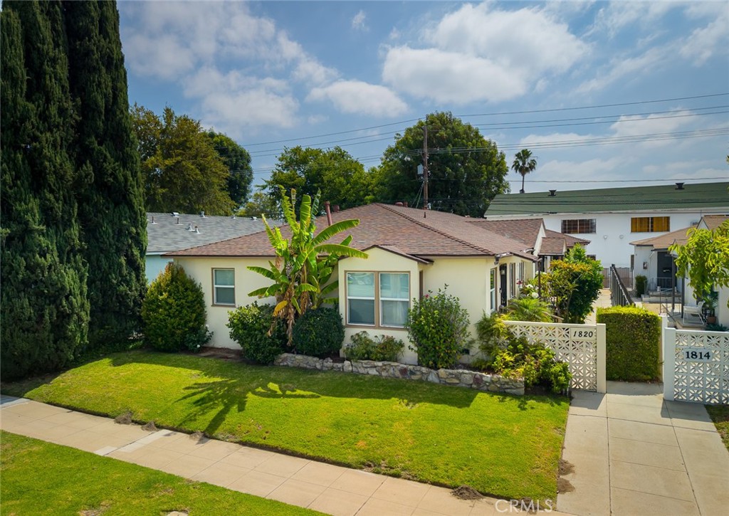 1820 N Hollywood