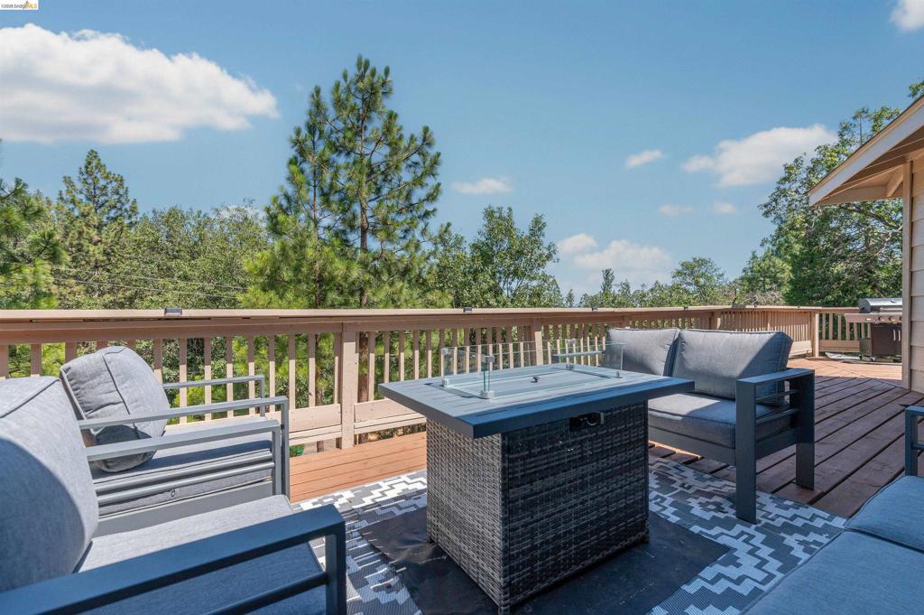 23984 Oxbow Ln South