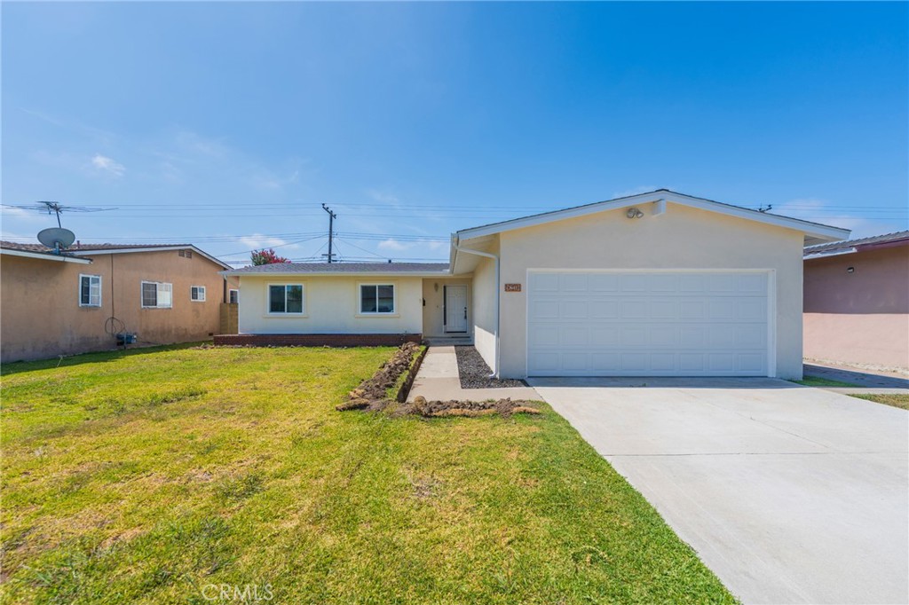 9230 Larkspur