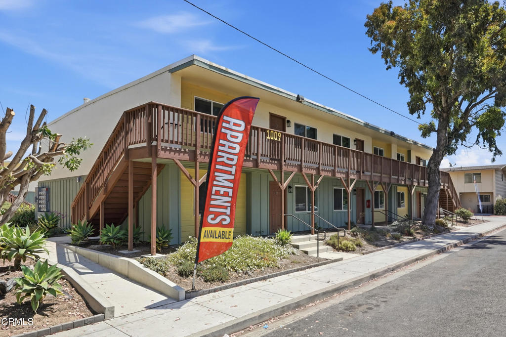 1009 E Jones Street 330