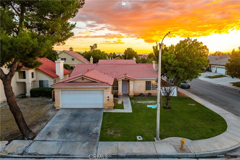 44129 Amherst Lane