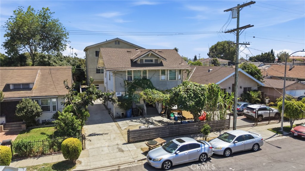 608 W 50th Street