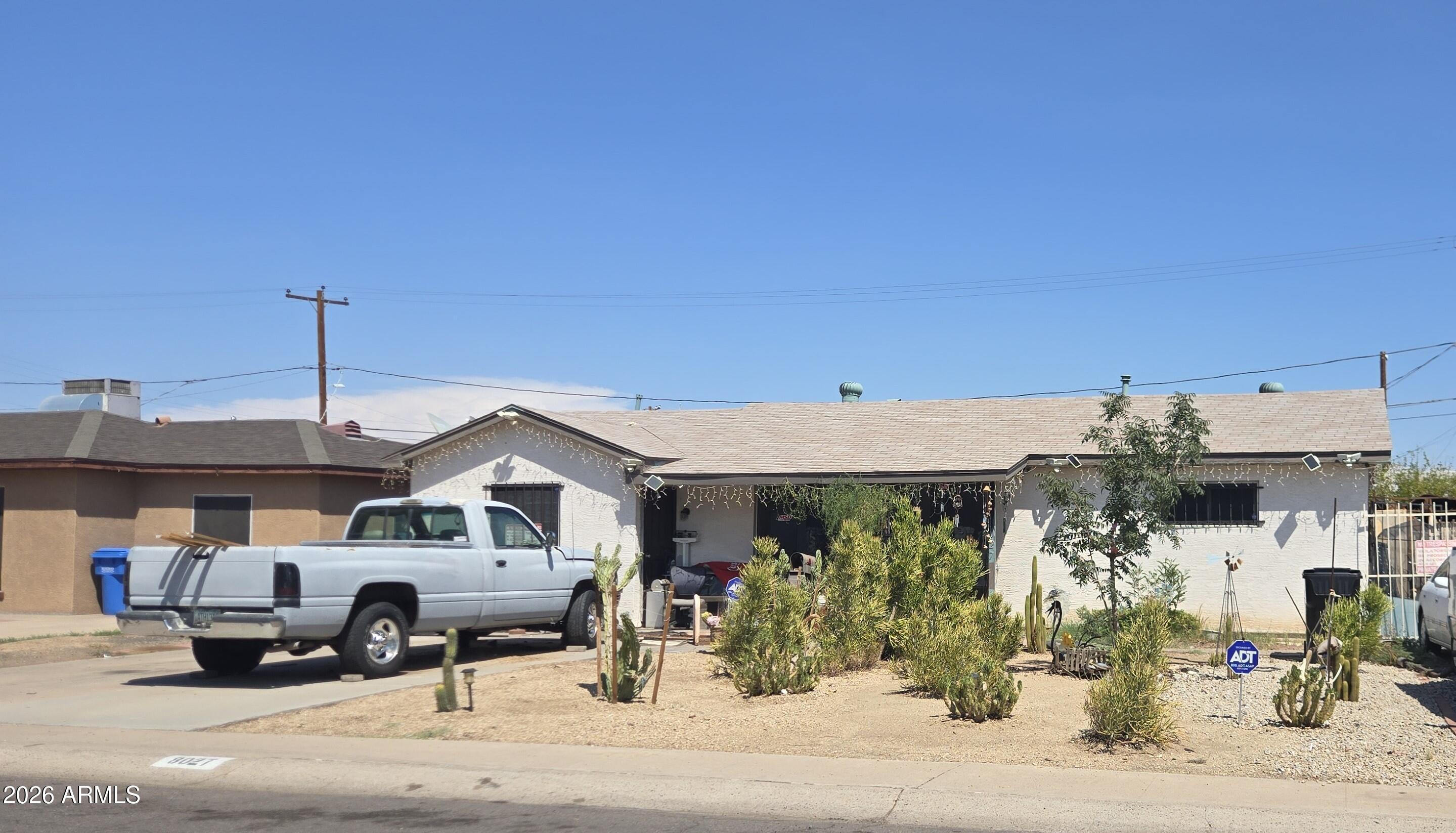 8027 N 28TH Avenue, Phoenix, AZ 85051