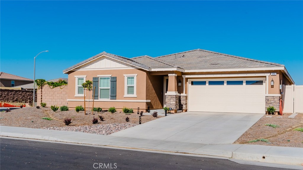 996 Woodstone Drive