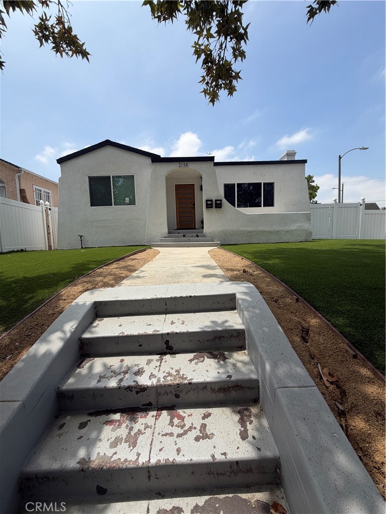 2158 W 77th