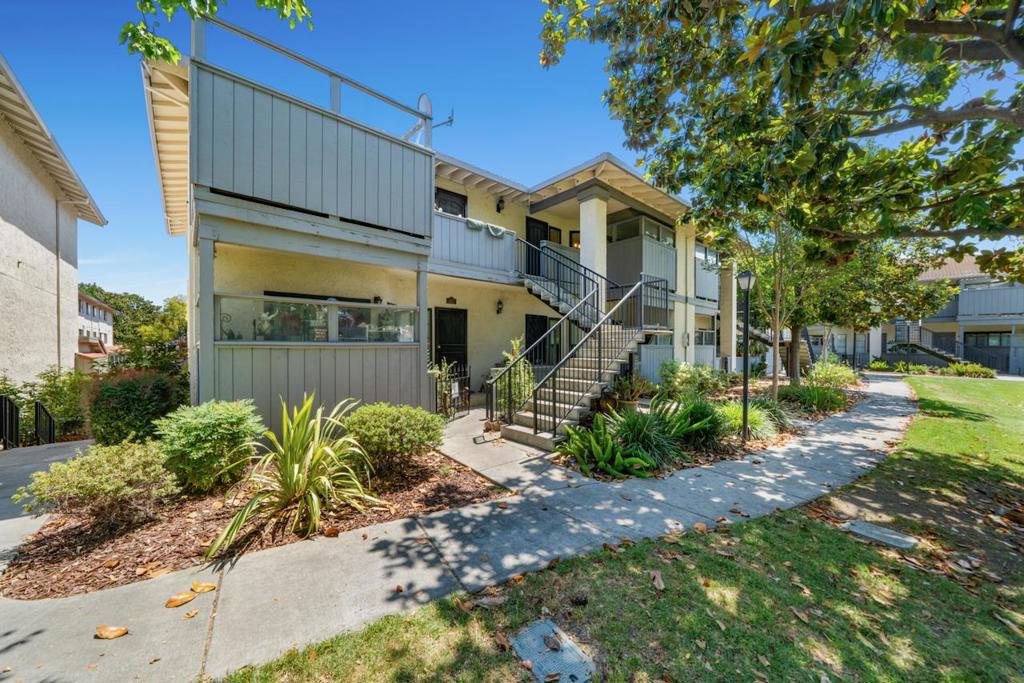363 Kenbrook Circle