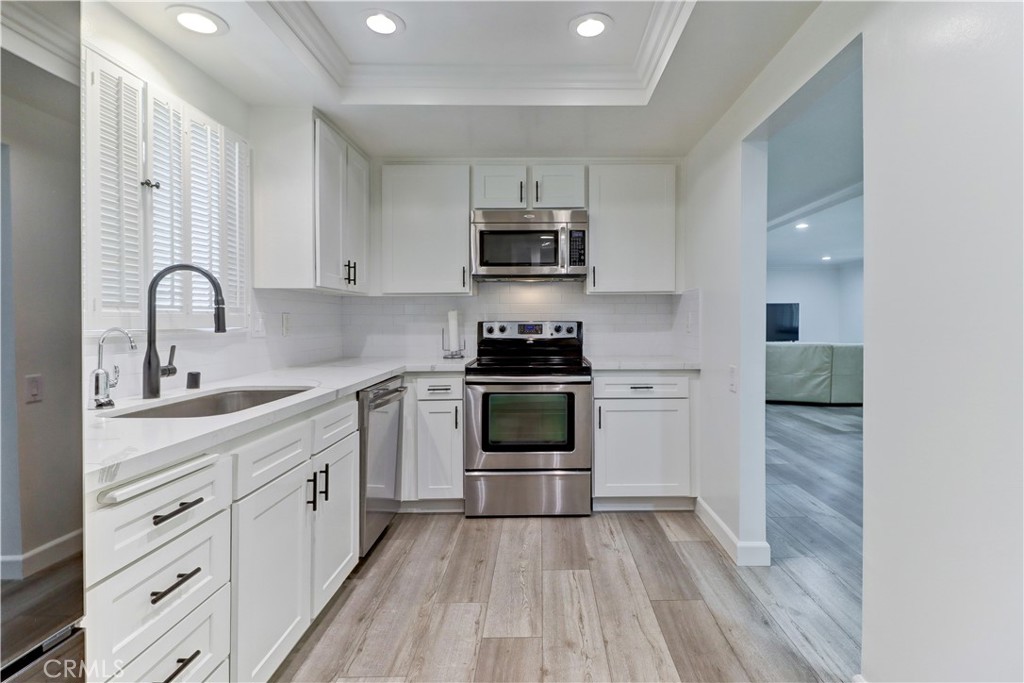 5515 Paseo Del Lago W 2G