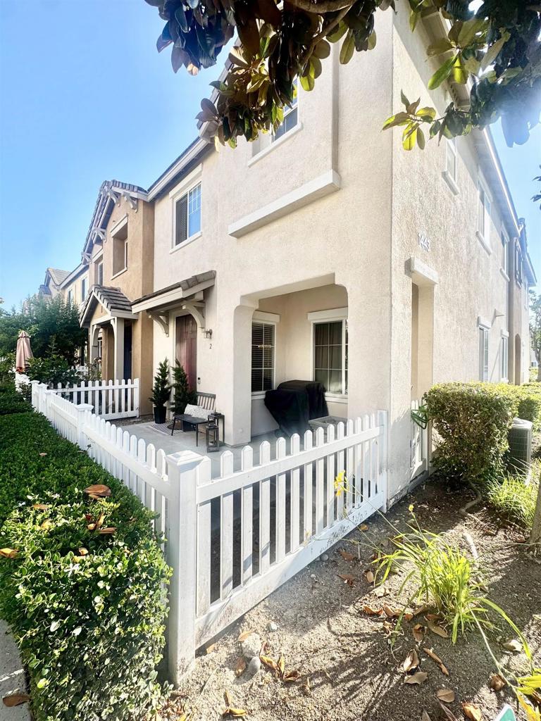 1443 Claude Lane 2