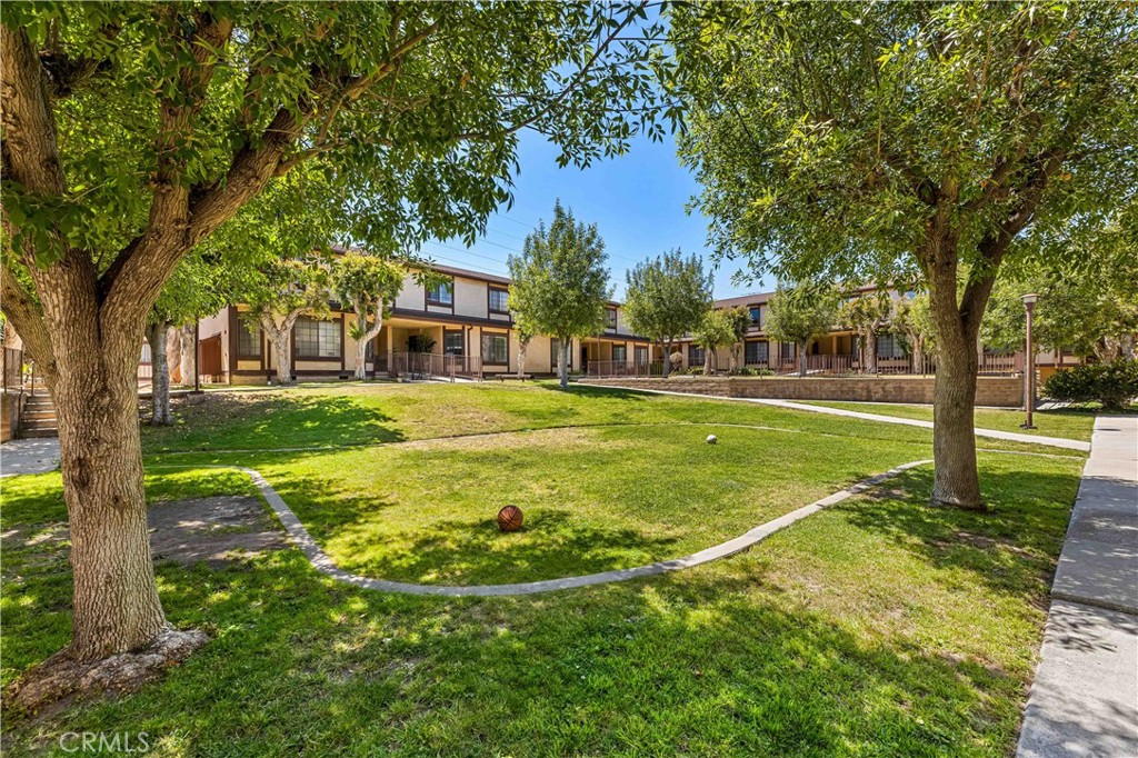 515 W Gardena Blvd. 27