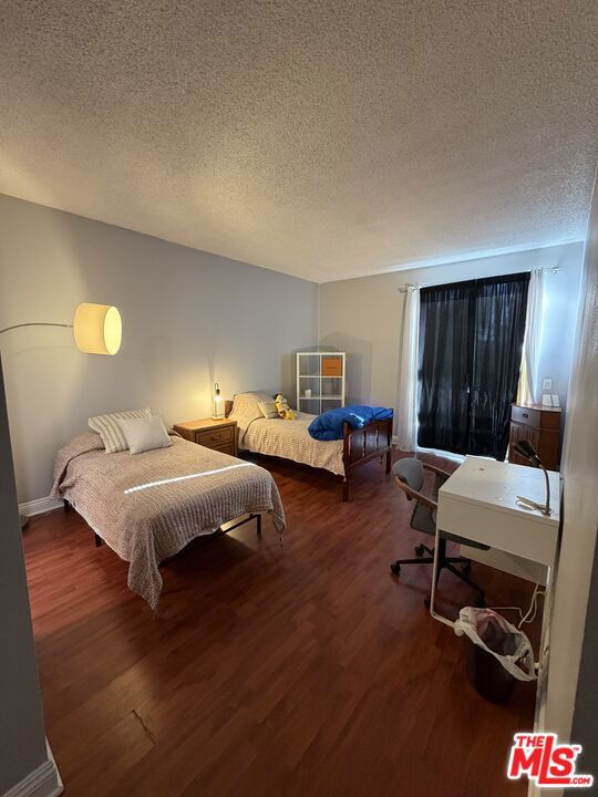 321 S San Vicente Boulevard 406