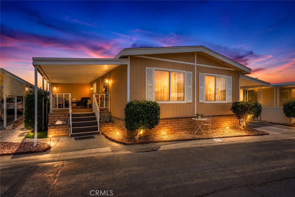 12400 Cypress 11