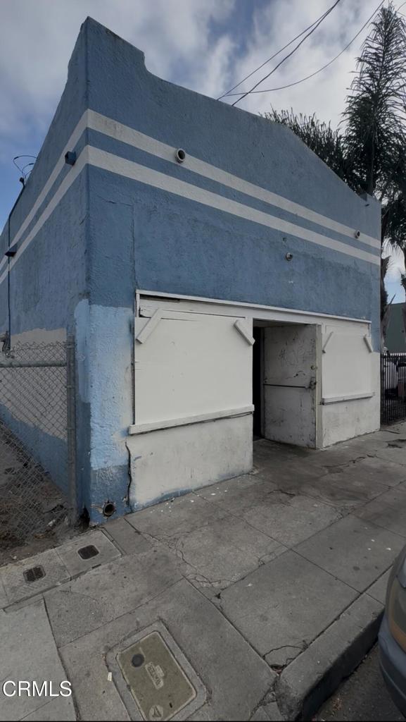 140 E 6th Street