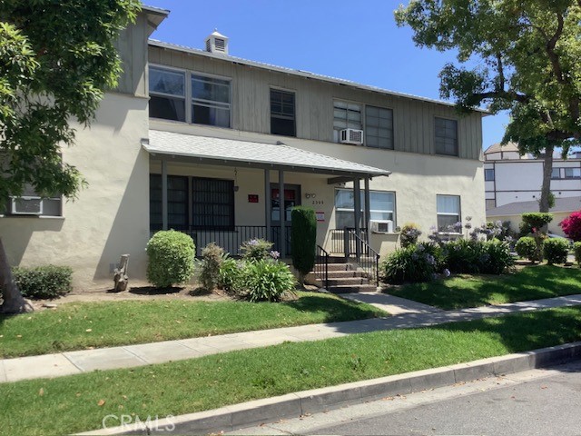 2300 Tulare