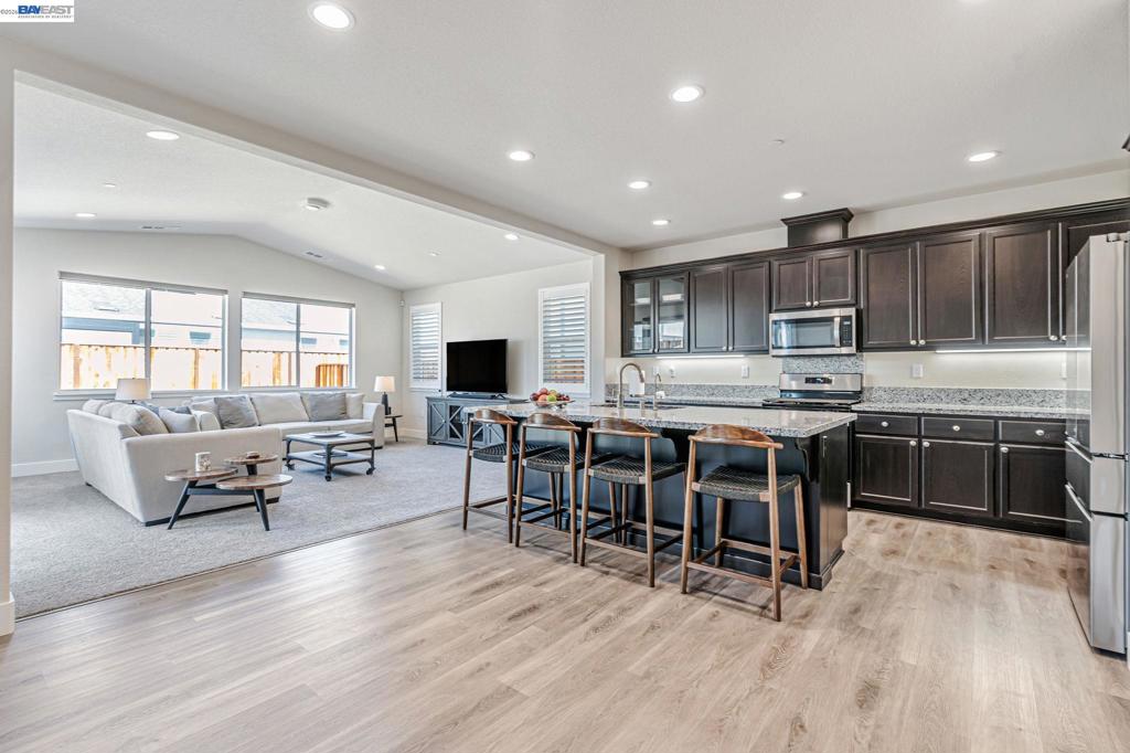5645 Sierra Trail Way