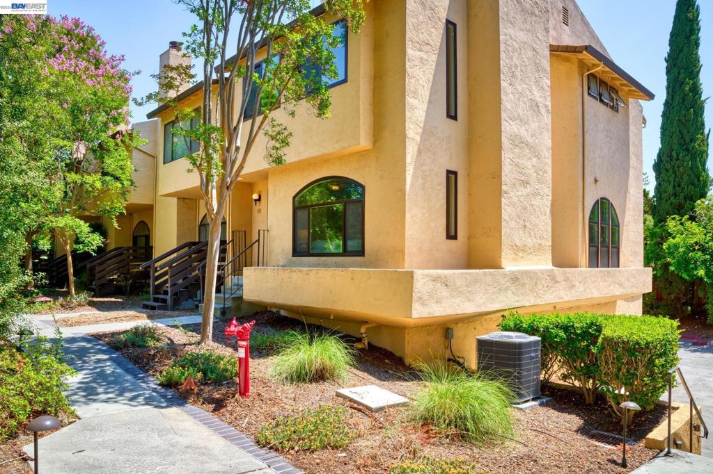 2149 Junction Ave 10