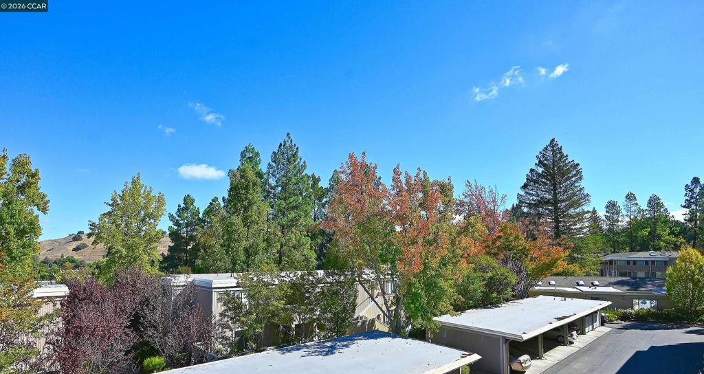 1361 Singingwood Ct 7