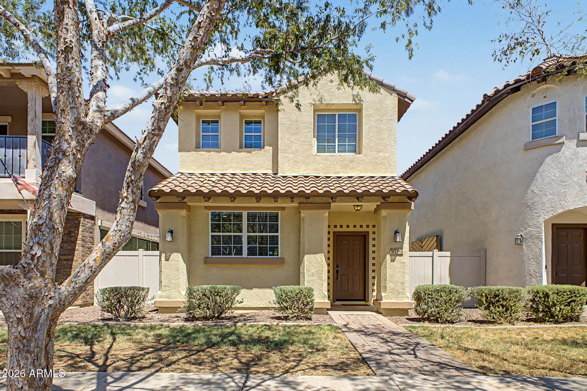3795 E HANS Drive, Gilbert, AZ 85296