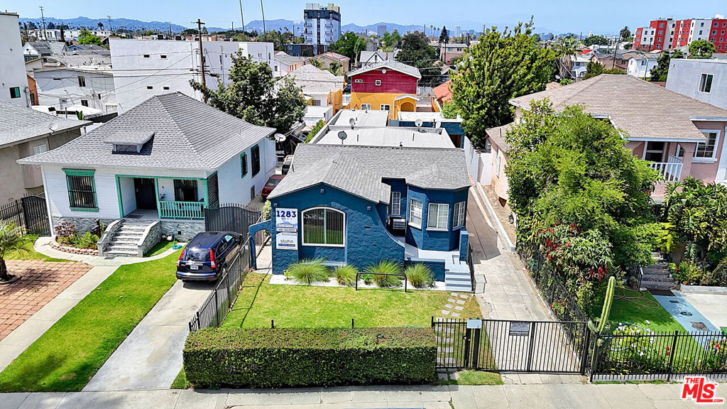1283 W 36th Street