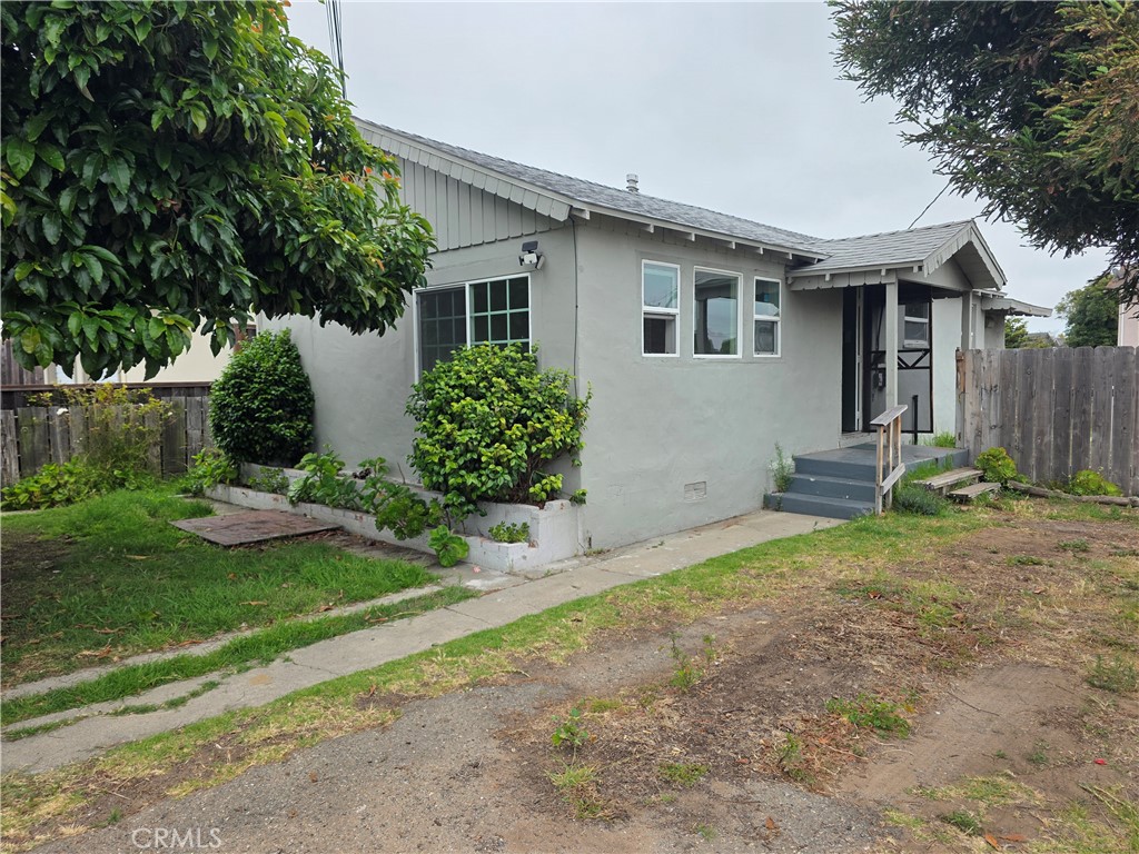 557 S 10th