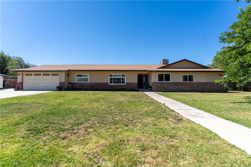8954 E Avenue T14