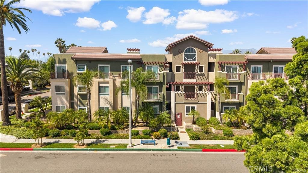 228 S Olive Avenue A302