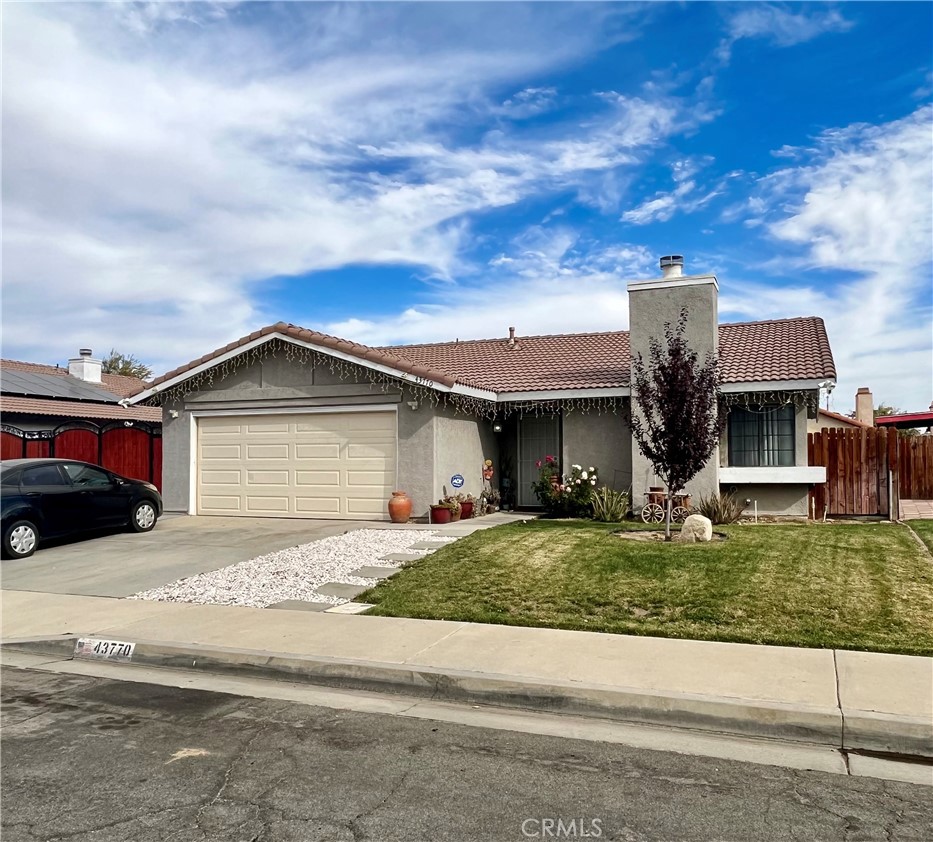 43770 Santa Rosa Circle