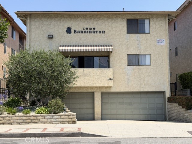 1626 S Barrington