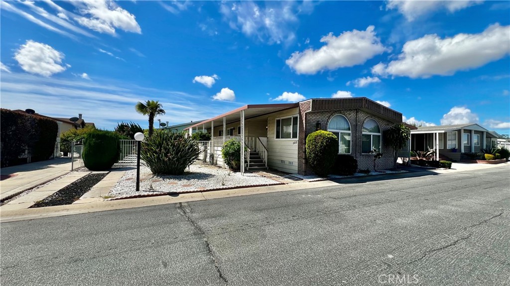 1065 Lomita Blvd 127