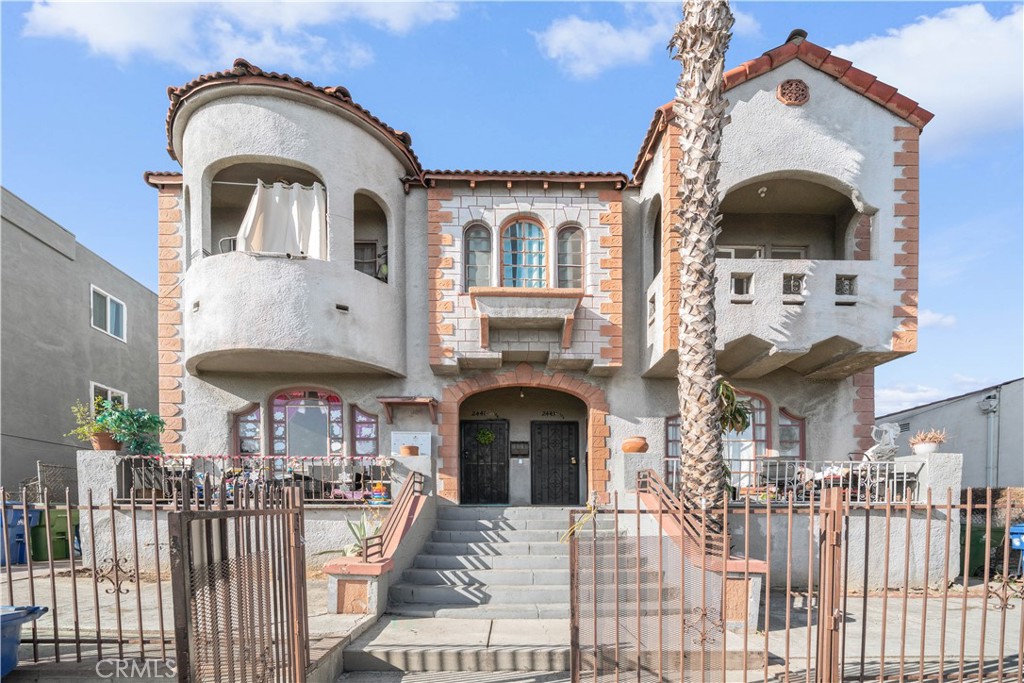 2441 Fairmount