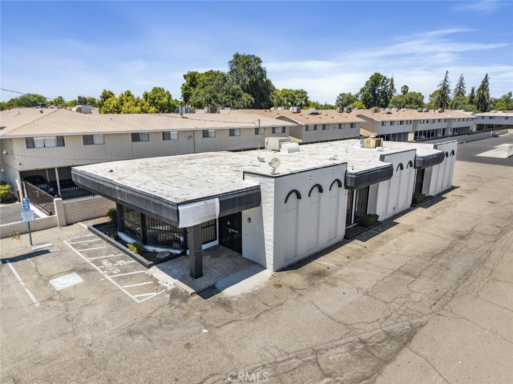 4141 E Gettysburg