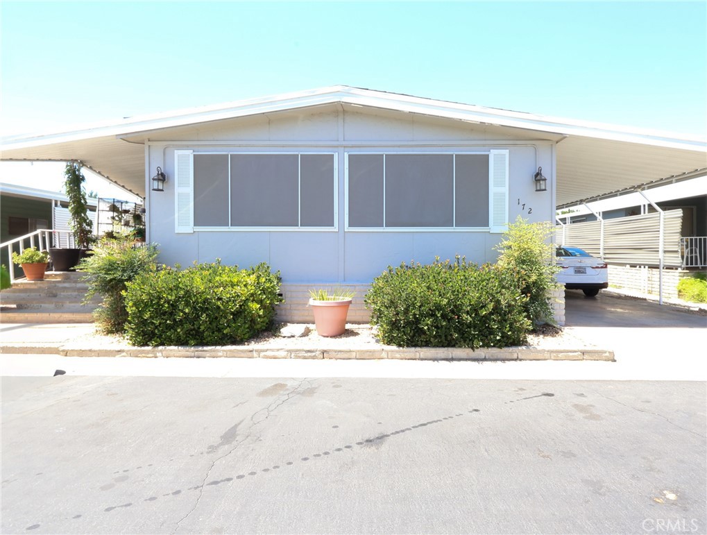 2230 Lake Park Drive 172