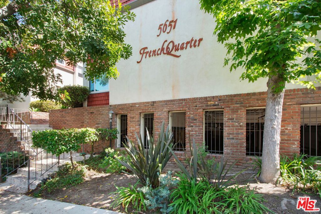 5651 Sumner Way 209