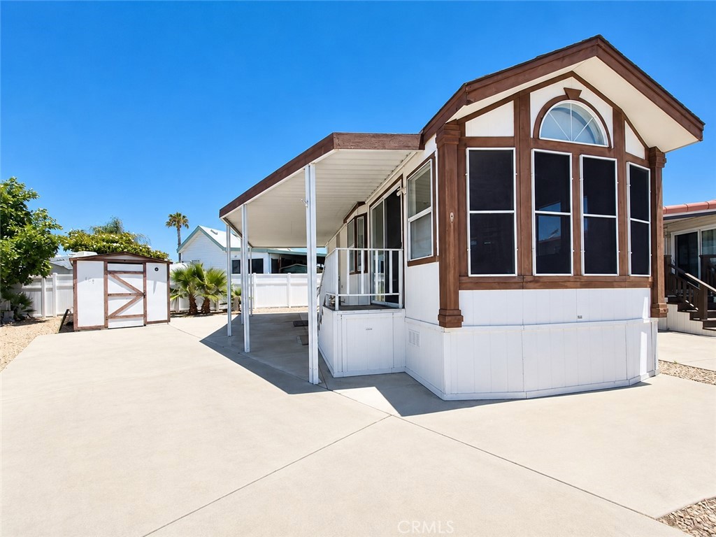 1295 106 S Cawston Avenue #106