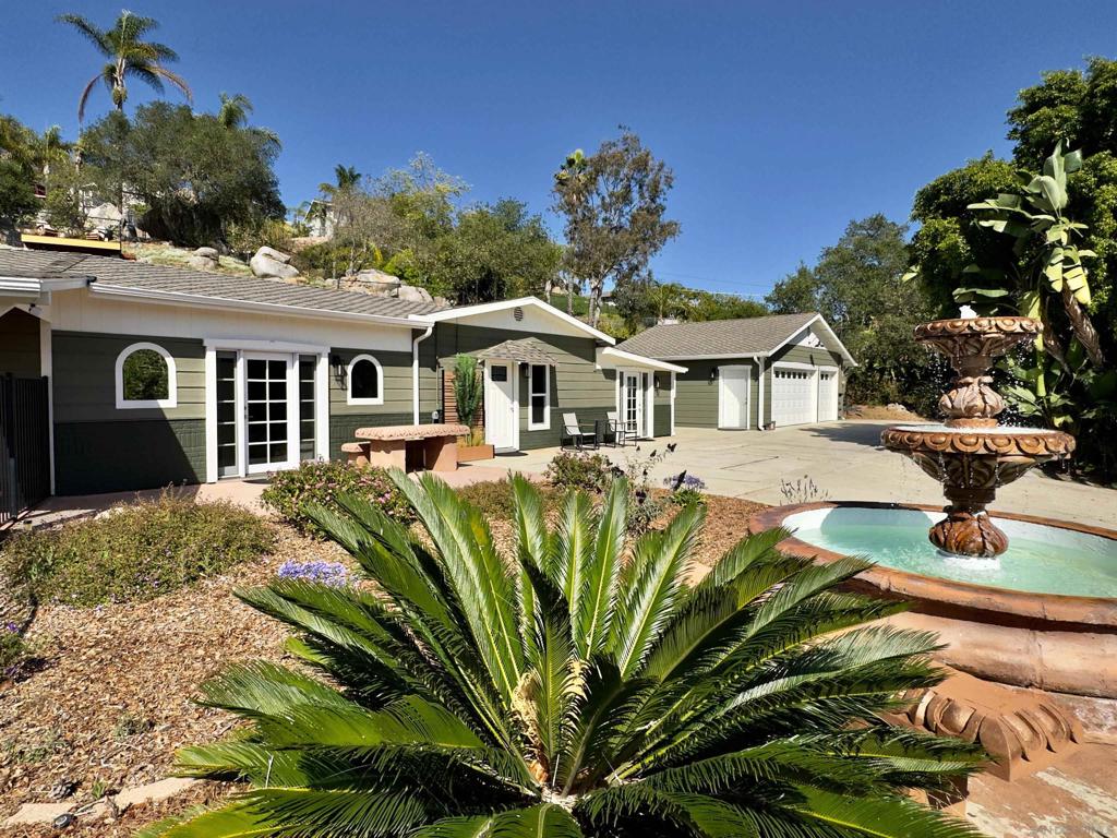 1418 York Dr