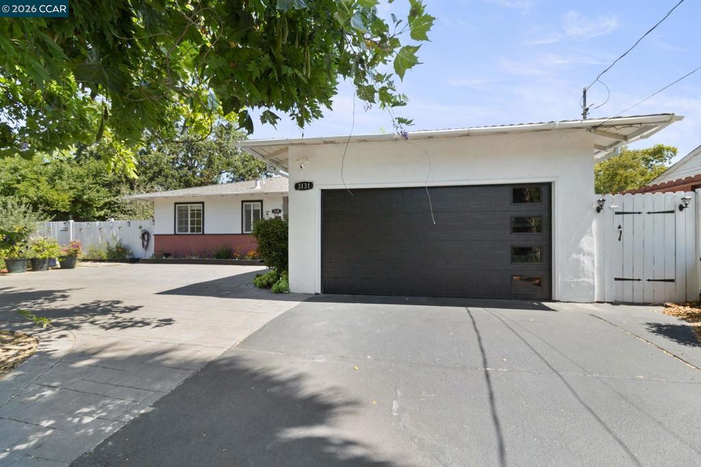 3131 Cowell Rd