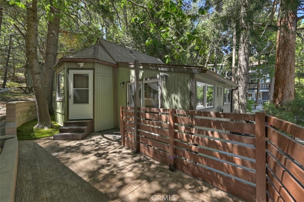 856 Virginia Court
