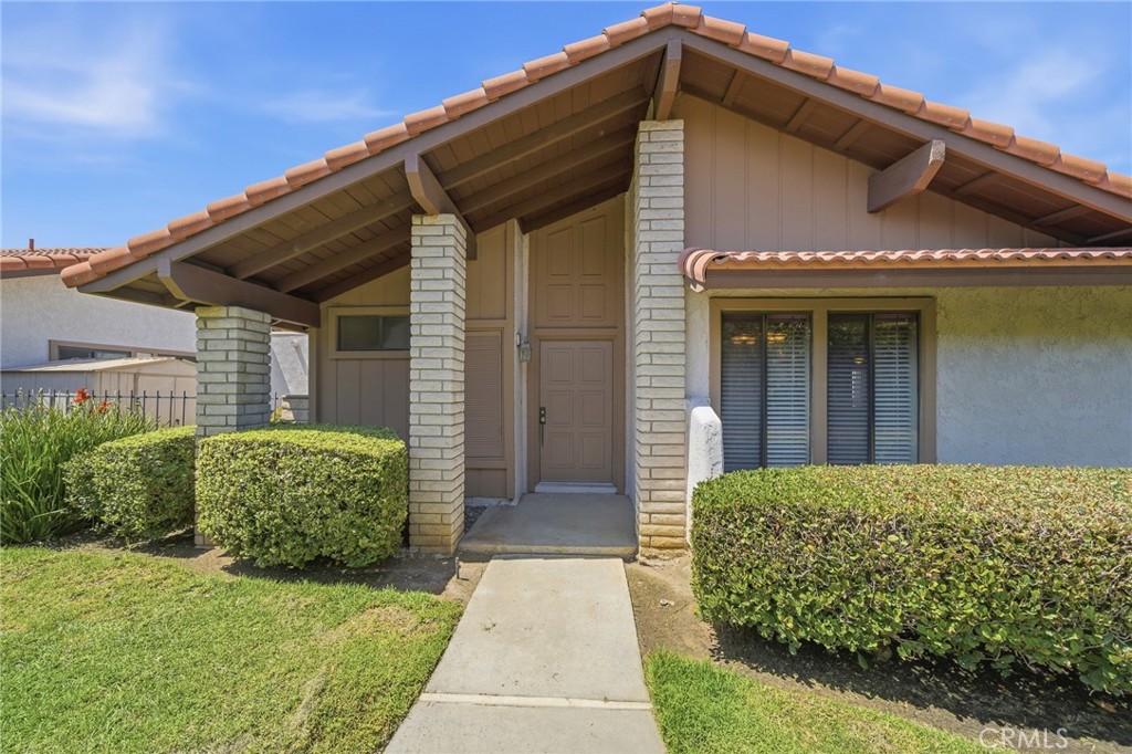 1286 Antigua Circle