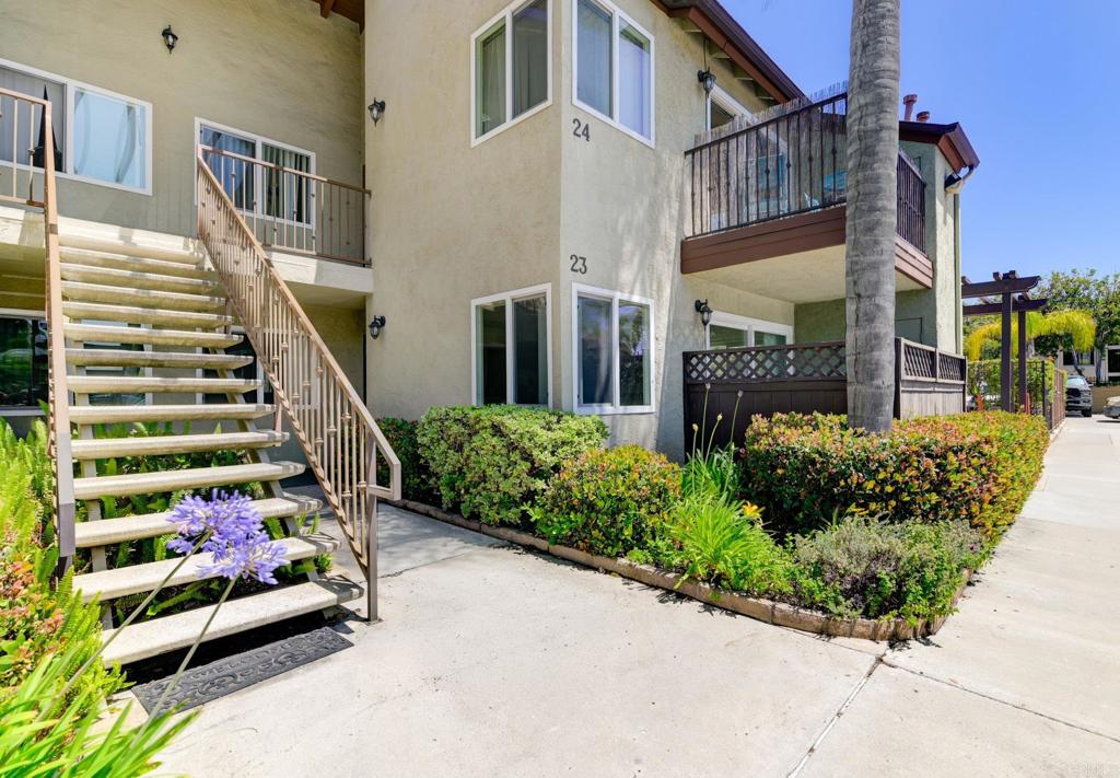 1509 E Washington Ave 23