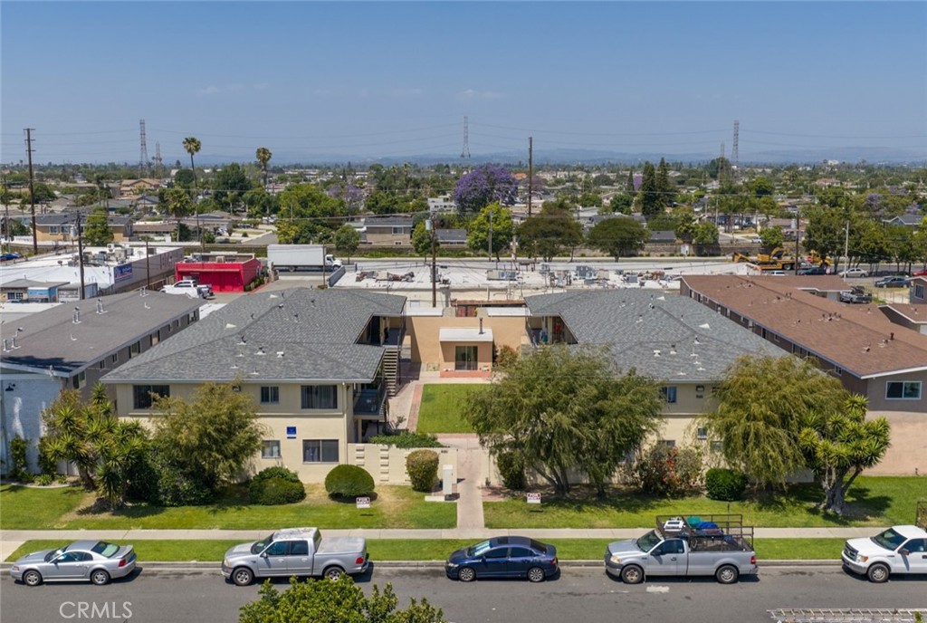 9551 9561 Maureen Drive