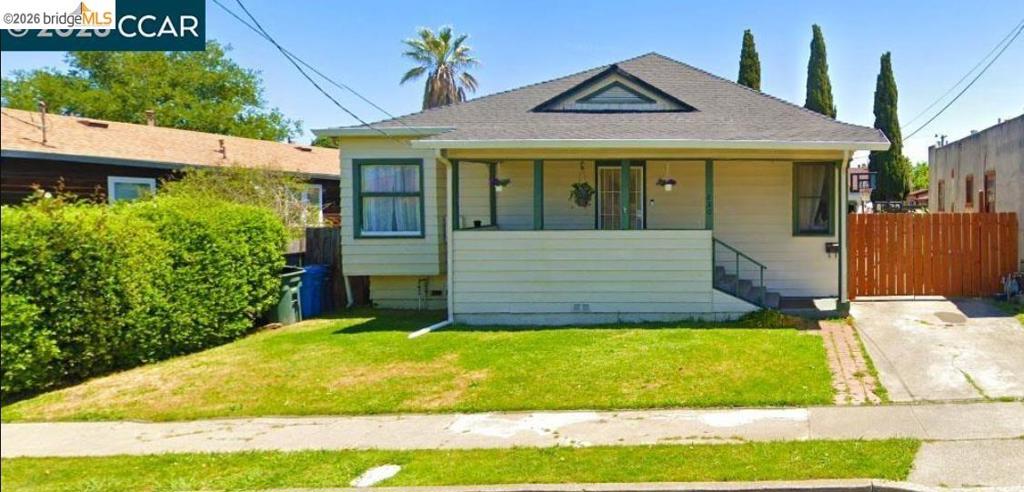 220 Perkins Ave