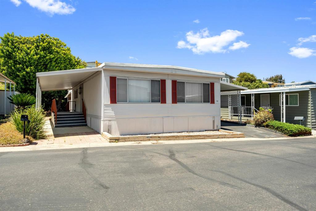 444 N El Camino Real SPC 42
