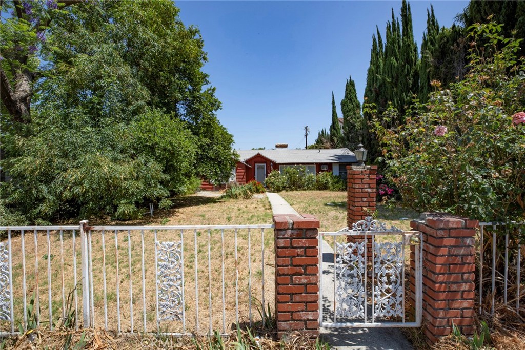 17337 Saticoy