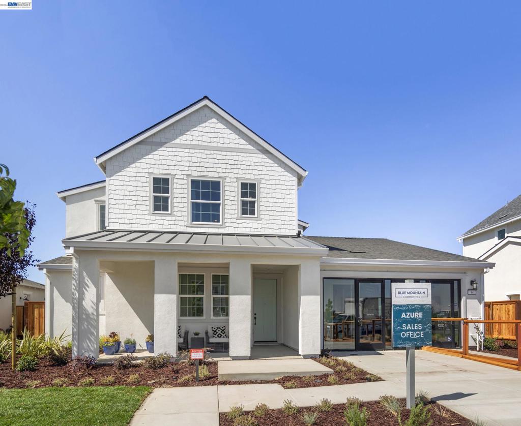 16 Grey Whale Place