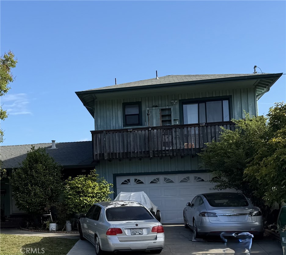 1435 Roosevelt