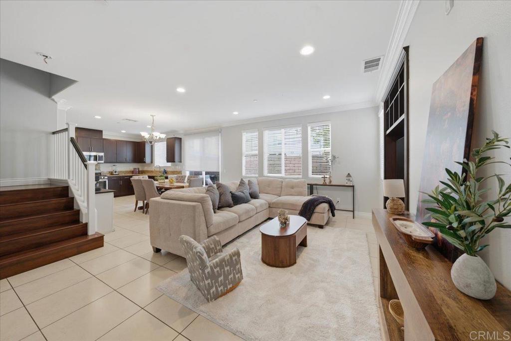 42921 Avenida Amistad