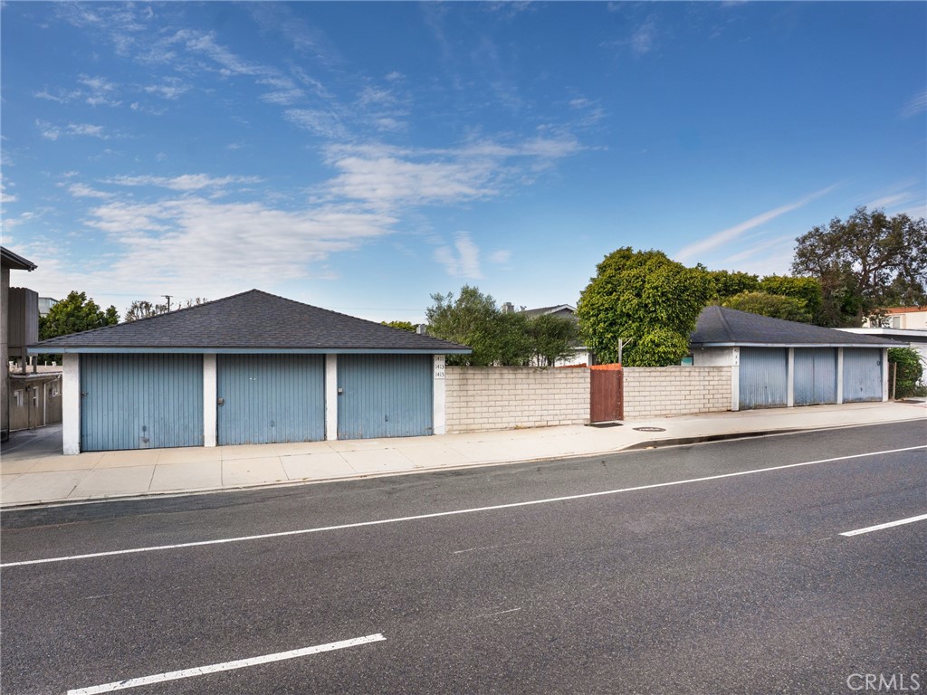 1411 Manhattan Beach