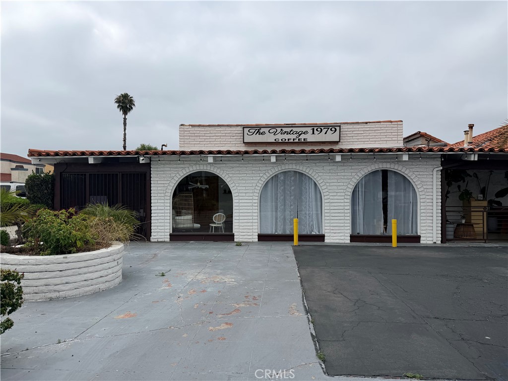 9252 Garden Grove Blvd