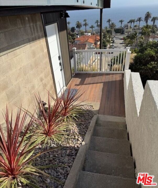 1433 Silvius Avenue