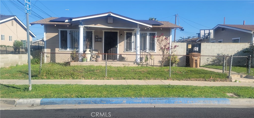 1211 W 105th Street